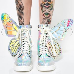 BNWT Dolls Kill Club Exx Holographic Boots